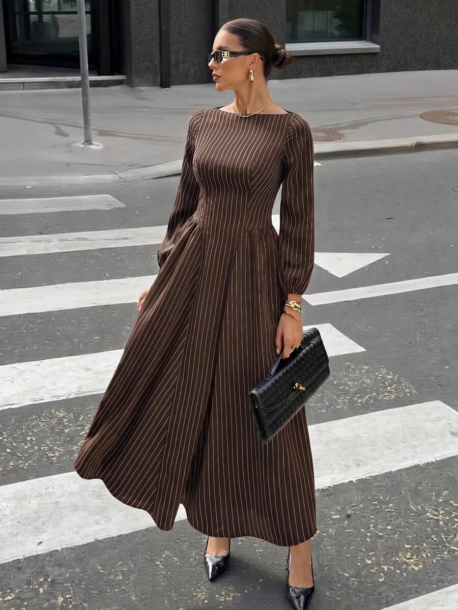 Lola Round Neck Polka Dot Pleated A-Line Maxi Dress - view 10