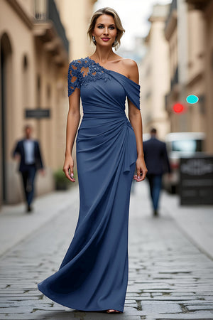 Black Long Mermaid Asymmetrical Mother of the Bride Dress with Appliques