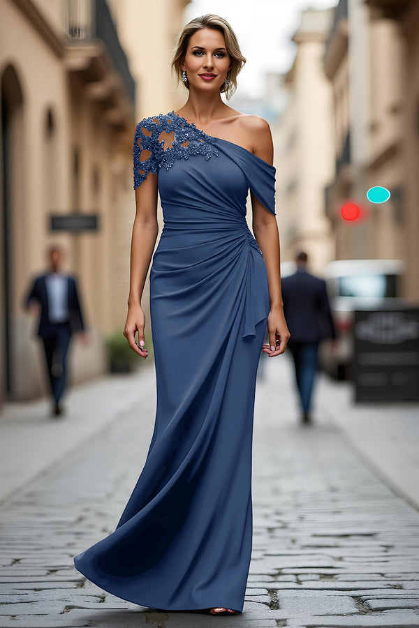 Black Long Mermaid Asymmetrical Mother of the Bride Dress with Appliques